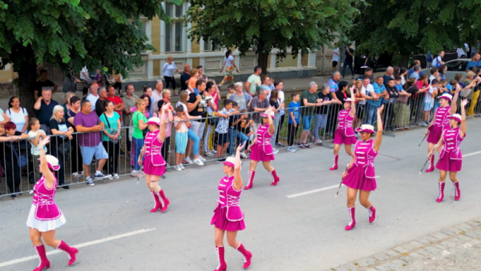 ĐURĐEVDANSKI DEČJI KARNEVAL 6. maja u Kragujevcu