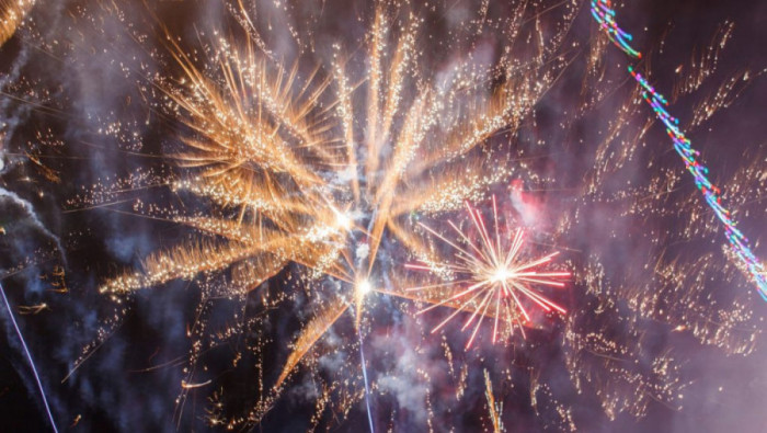 KAKO JE NOVA GODINA DOČEKANA U VAŠEM MESTU? Šaljite nam video snimke koje ćemo objaviti na televiziji Balkan Trip