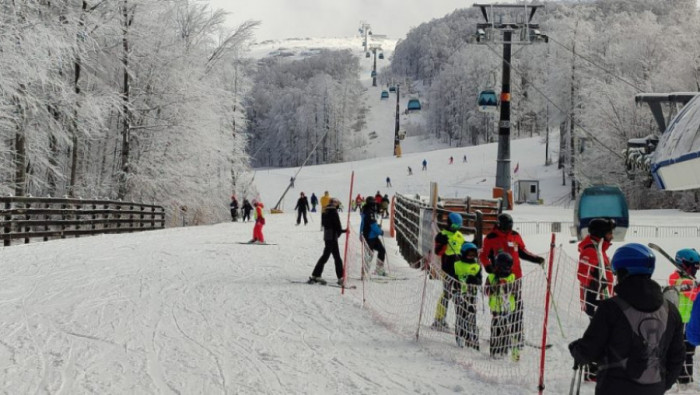 NOVOSTI IZ SKI-CENTRA STARA PLANINA: Rade staze kod gondole, priprema se Babin zub