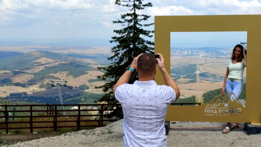 TOKOM JUNA 20% POPUSTA NA KARTE ZA GOLD GONDOLU: Akcija važi u terminu od 14 do 15 časova