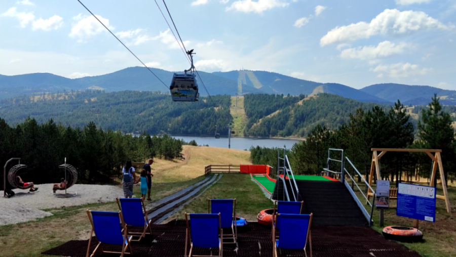 VOŽNJA GONDOLOM NEIZOSTAVNI DEO ODMORA NA ZLATIBORU