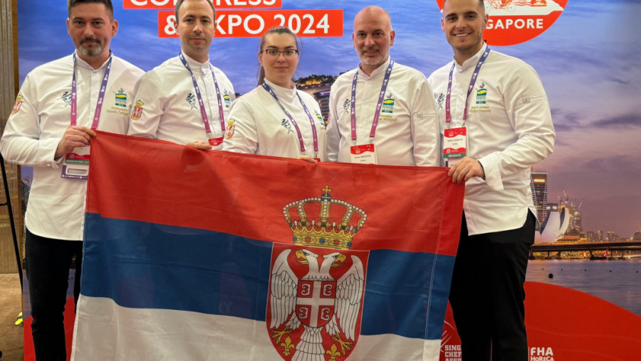 Kulinarska federacija Srbije osvojila srebrnu medalju u Singapuru