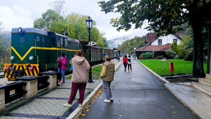 JESEN U SRBIJI: MOKRA GORA I ŠARGANSKA OSMICA