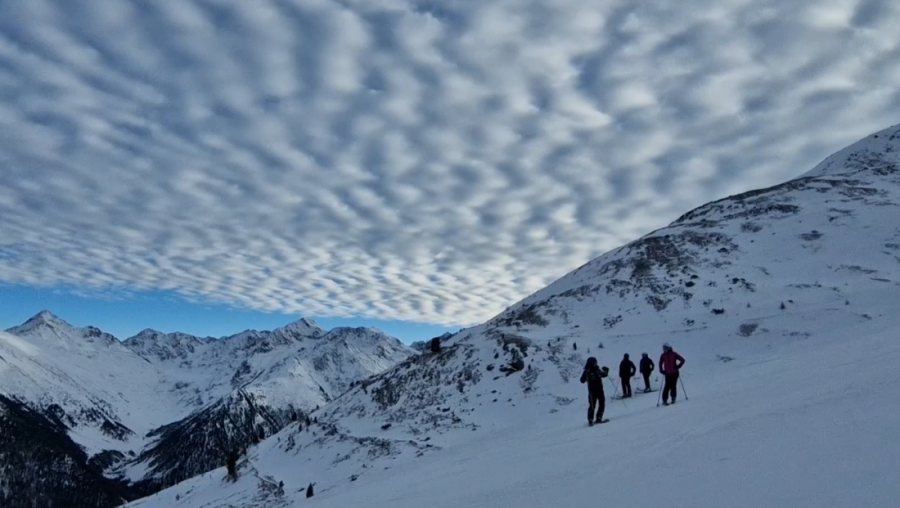SAVETI LEKARA: Putna apoteka za zimovanje sa decom