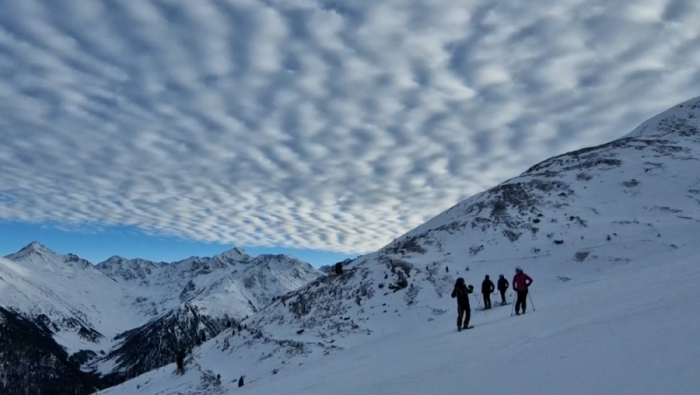 SAVETI LEKARA: Putna apoteka za zimovanje sa decom