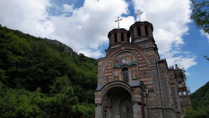 MANASTIR OREŠKOVICA u serijalu "Putokaz"