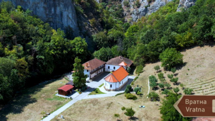 ČUVAR ČUDOTVORNE IKONE - Manastir Vratna u emisiji "Putokaz"