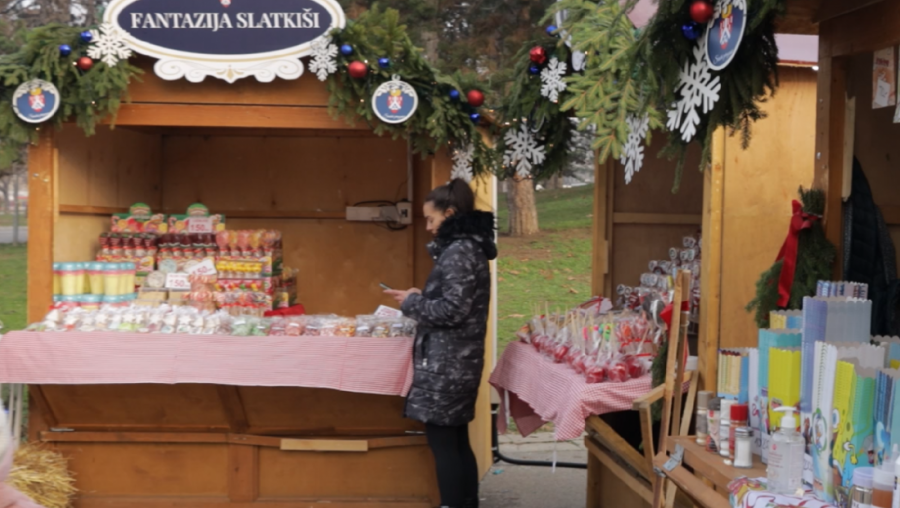 MALI PORODIČNI PROIZVOĐAČI SLATKIŠA: Tradicija i strast u svakom zalogaju