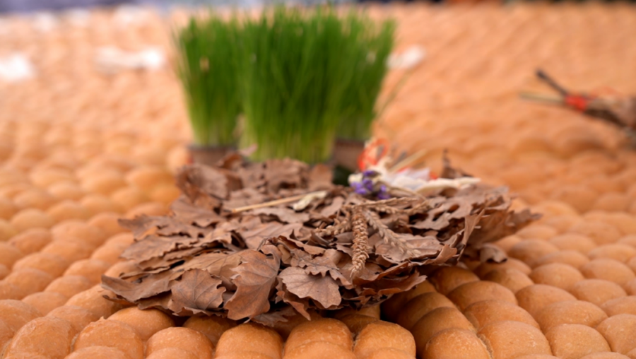 LOMLJENJE BOŽIĆNE ČESNICE DANAS ISPRED HRAMA SVETOG SAVE: Deci će biti podeljena 33 zlatna dukata, krstići i paketići