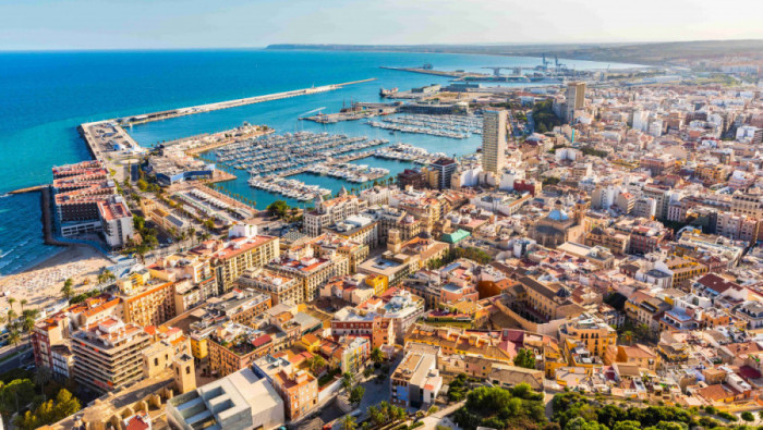 ER SRBIJA NAJAVLJUJE: Od juna direktni letovi iz Beograda za Alikante