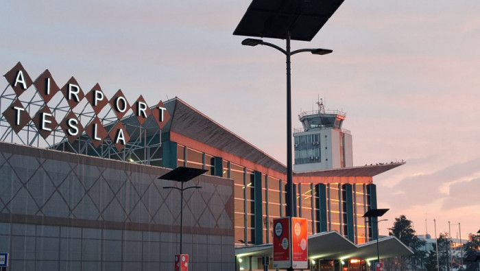 GRADSKIM PREVOZOM DO AERODROMA BEOGRAD: Ovo su linije koje vode do beogradske "vazdušne luke"