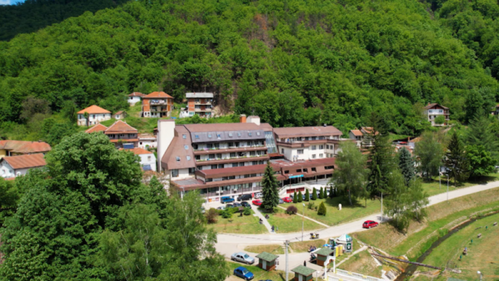 SIJARINSKA BANJA: Tradicija i savremeni turizam