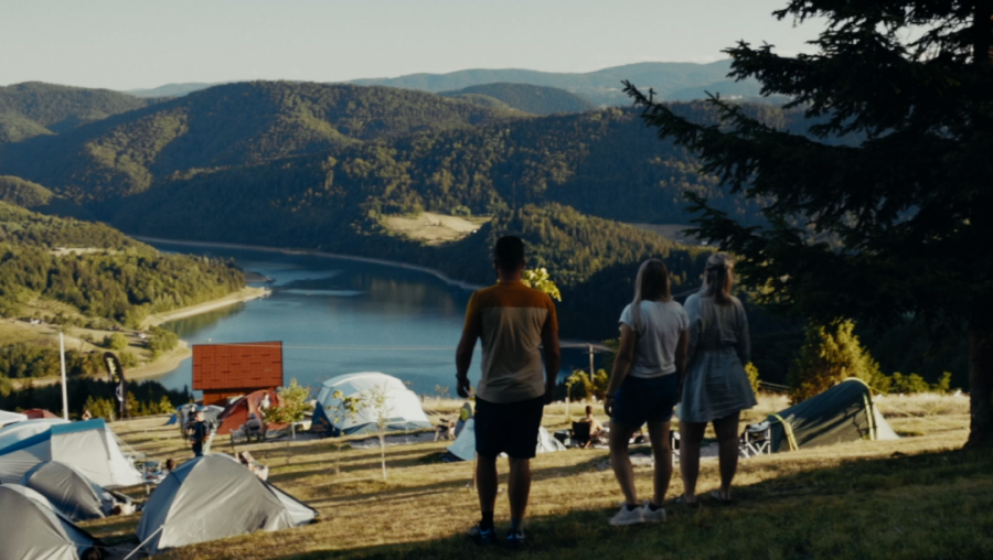 "KAMPERSKI DNEVNIK" i priča sa pogledom od milion dinara