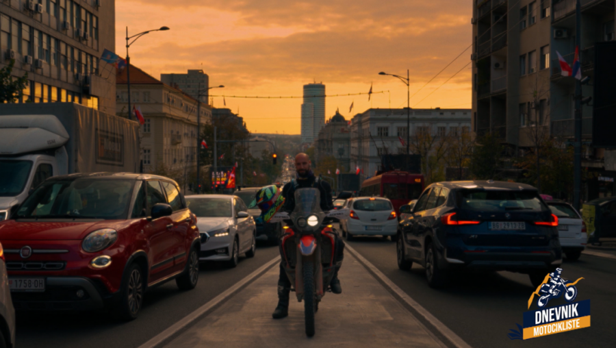 DNEVNIK MOTOCIKLISTE: Početak