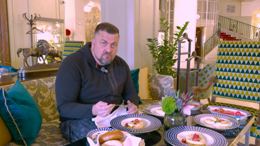 SANKT PETERBURG: Od palačinke do artiljerije u novoj epizodi serijala "Kulturista"