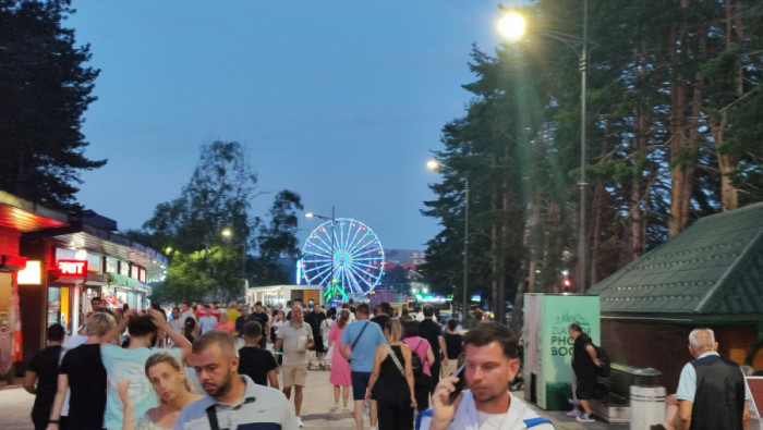 SVE BOGATIJA TURISTIČKA KASA U SRBIJI – Raste broj posetilaca u banjama i na planinama